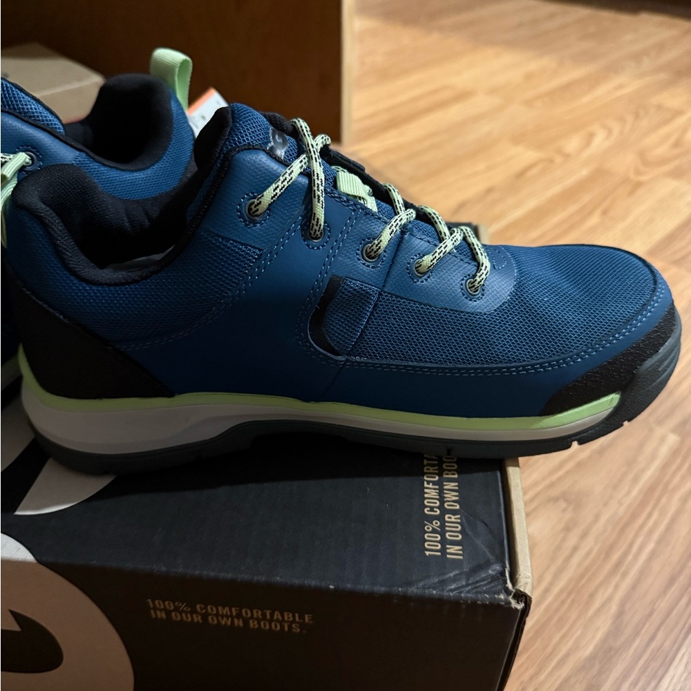Bogs Composite Toe Low Work shoe women’s size 10 new in box - Picture 4 of 8